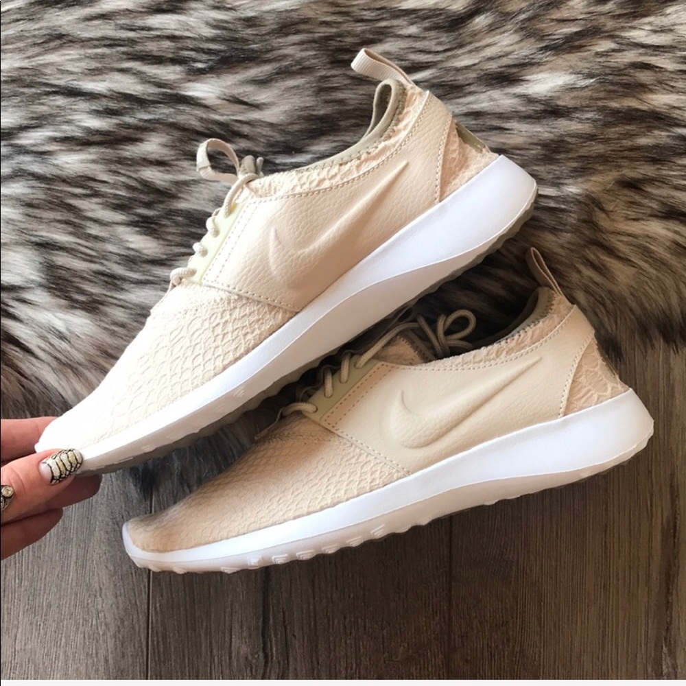 NWT Nike juvenate oatmeal Special edition - Picture 5 of 8